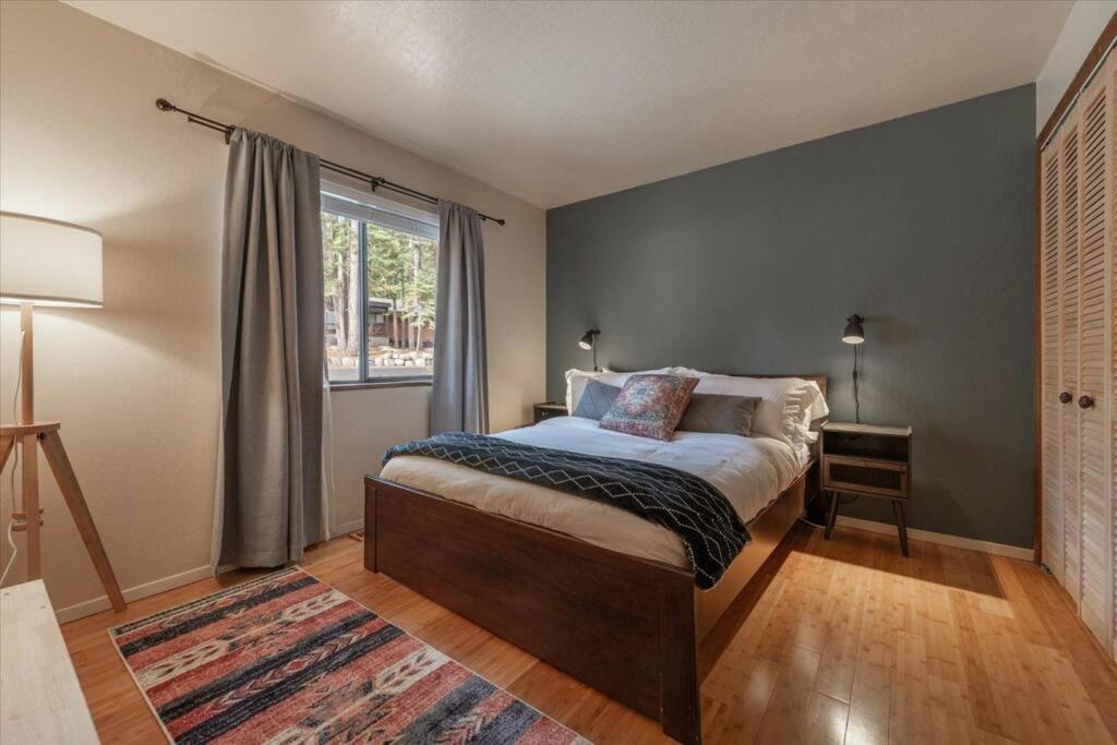 Cozy Pet-Friendly Cabin W Fenced-In Yard Close To Slopes Beach Town Carnelian Bay Exteriér fotografie